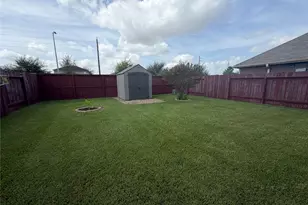 13110 City Grn Trl, Houston, TX 77044 - Photo 11