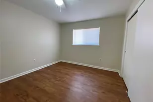 130 Oyster Creek Dr, Lake Jackson, TX 77566 - Photo 7