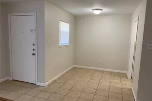 130 Oyster Creek Dr, Lake Jackson, TX 77566 - Photo 3