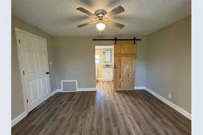 9006 Elm Street, Hitchcock, TX 77563 - Photo 5