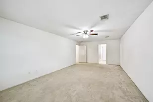 7931 Westington Ln, Houston, TX 77040 - Photo 19