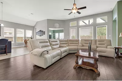 4612 Fisher Drive, Pearland, TX 77584 - Photo 5