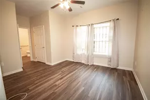 6010 Lyndhurst Dr, Houston, TX 77033 - Photo 11