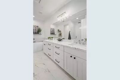 206 Tarrow, College Station, TX 77840 - Photo 33