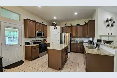 26984 Canyon Ranch Court, Magnolia, TX 77355 - Photo 5
