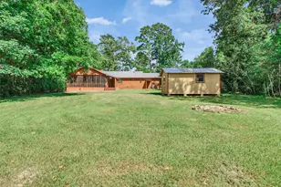 18085 Lake Dr E, Willis, TX 77378 - Photo 33