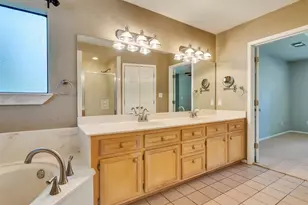 18085 Lake Dr E, Willis, TX 77378 - Photo 25