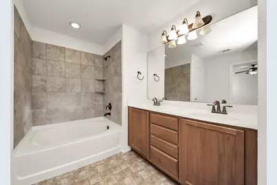 2702 Urban Glen Court, Houston, TX 77038 - Photo 31