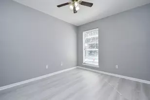 2203 Holly Knoll St, Houston, TX 77077 - Photo 25