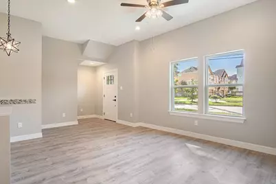 5262 Ella Boulevard #100A, Houston, TX 77018 - Photo 3