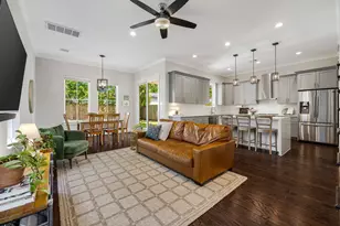803 E 32nd 1/2 St, Houston, TX 77022 - Photo 5