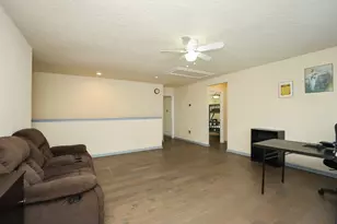 11642 Quinn Ridge Way, Houston, TX 77038 - Photo 11