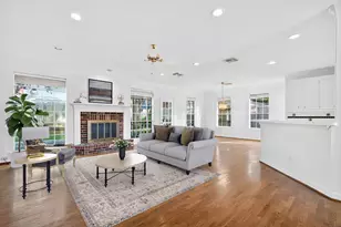 1022 Pinewood Ln, Seabrook, TX 77586 - Photo 9