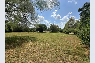 502 W Martin Luther King, Willis, TX 77378 - Photo 5