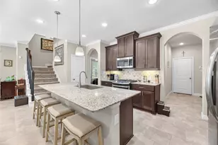 403 Marina View Dr, Webster, TX 77598 - Photo 13