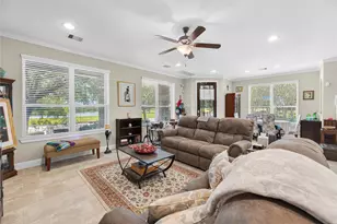 403 Marina View Dr, Webster, TX 77598 - Photo 11
