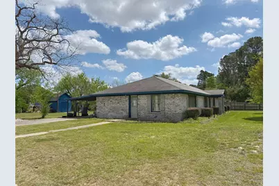 935 Center St, Buffalo, TX 75831 - Photo 3