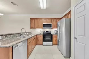 327 Forest Dr, College Station, TX 77840 - Photo 3