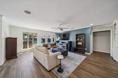 6711 Cindy Lane, Houston, TX 77008 - Photo 5