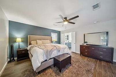 6711 Cindy Lane, Houston, TX 77008 - Photo 11