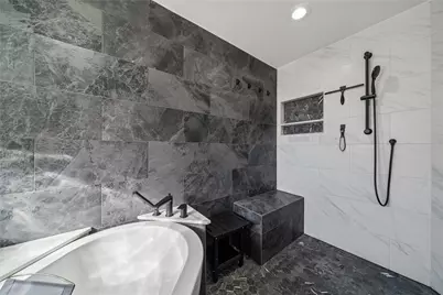 6711 Cindy Lane, Houston, TX 77008 - Photo 13