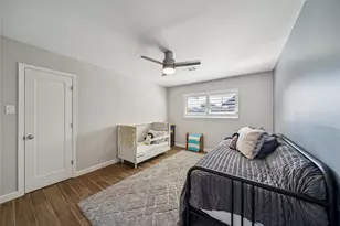 6711 Cindy Ln, Houston, TX 77008 - Photo 17