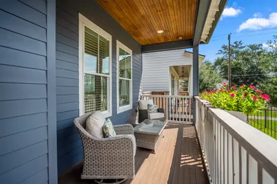 319 E 26th Street, Houston, TX 77008 - Photo 7