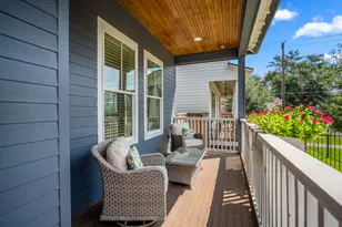 319 E 26th St, Houston, TX 77008 - Photo 7