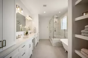 319 E 26th St, Houston, TX 77008 - Photo 29