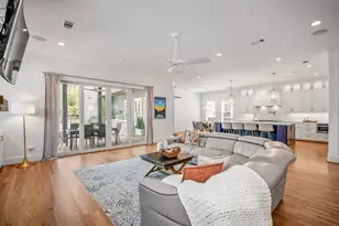 319 E 26th St, Houston, TX 77008 - Photo 11