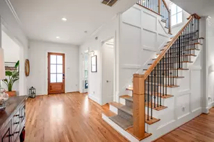 319 E 26th St, Houston, TX 77008 - Photo 7