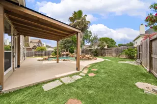1330 Summer Terrace Dr, Sugar Land, TX 77479 - Photo 25