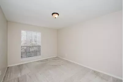 10 Heathstone Place, The Woodlands, TX 77381 - Photo 31