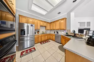 4314 N Pine Brook Way, Houston, TX 77059 - Photo 13