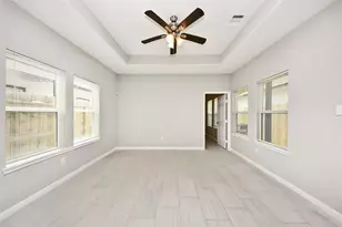 324 Gans St, Houston, TX 77029 - Photo 13