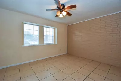 1521 Barcelona Way Way, Baytown, TX 77520 - Photo 13