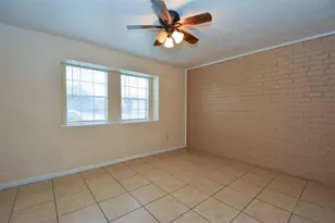 1521 Barcelona Way Way, Baytown, TX 77520 - Photo 13