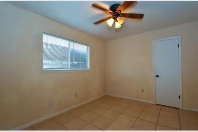 1521 Barcelona Way Way, Baytown, TX 77520 - Photo 19