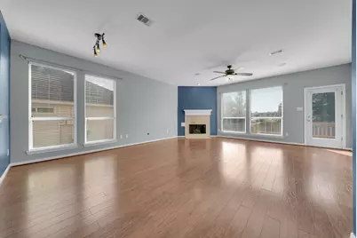 1010 Oak Glen Drive, Conroe, TX 77378 - Photo 13