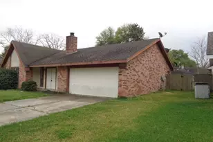 10211 Golden Sunshine Dr, Houston, TX 77064 - Photo 1