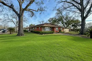 5619 Wood Creek Way, Houston, TX 77017 - Photo 23