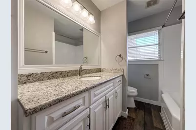 5619 Wood Creek Way, Houston, TX 77017 - Photo 17