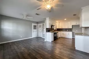 5619 Wood Creek Way, Houston, TX 77017 - Photo 5