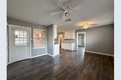 5619 Wood Creek Way, Houston, TX 77017 - Photo 3