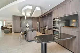 1901 Post Oak Blvd, Houston, TX 77056 - Photo 7