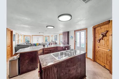 1275 Bay Street, Port Bolivar, TX 77650 - Photo 19