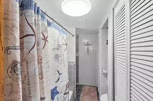 1275 Bay St, Port Bolivar, TX 77650 - Photo 21