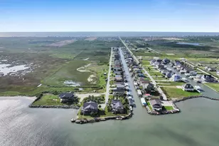 1275 Bay St, Port Bolivar, TX 77650 - Photo 31