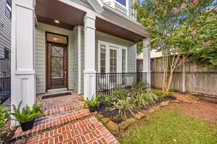 444 W 26th St, Houston, TX 77008 - Photo 3