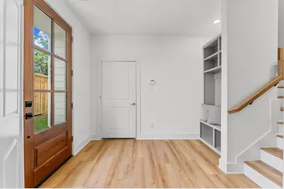 4127 De George Street, Houston, TX 77009 - Photo 11